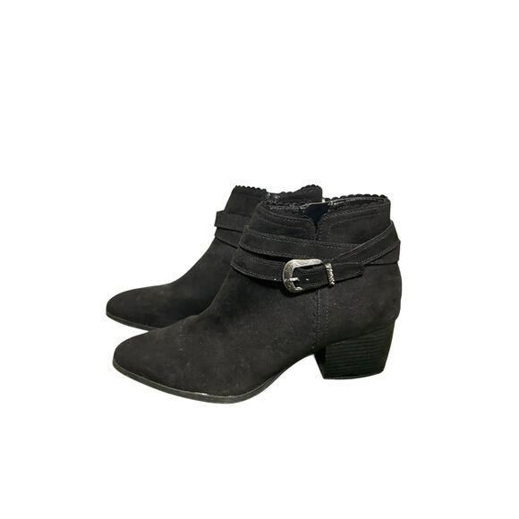 NWT St. John’s Bay Black Suede Western Buckle Booties | Size 9.5M - Picture 1 of 8